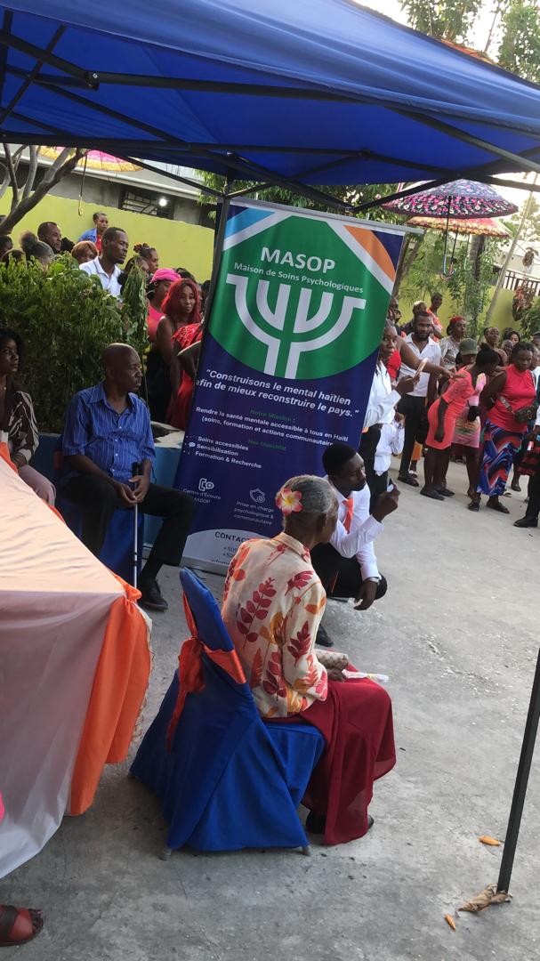 Mobilisation de foule pendant l'activité fête des mères